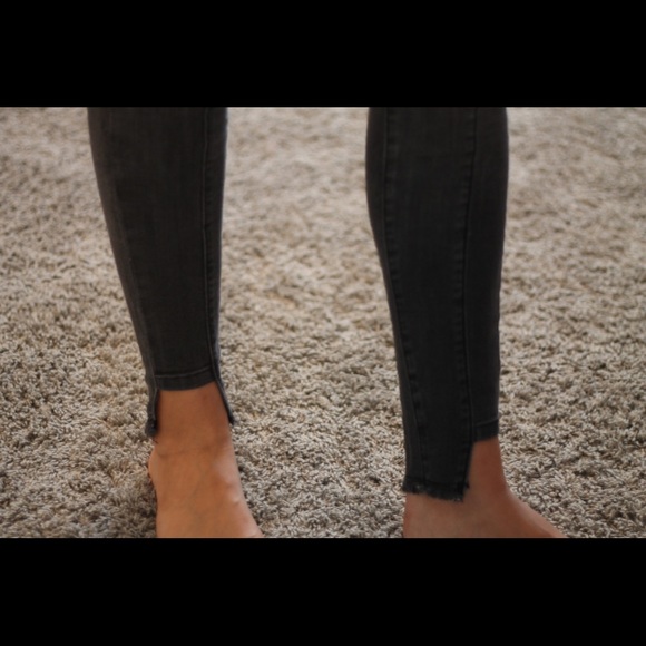 Nordstrom Frayed Hem Skinny Jeans - Picture 4 of 8